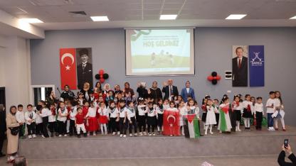 Darıcalı çocuklar Gazze için sahneye çıktı