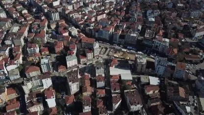 Gebze'deki enkaz bölgesi dronla görüntülendi