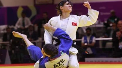 Kağıtspor, Riyad’dan madalya taşıyor