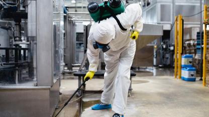 KONUNUN UZMANI ‘’ İLAÇLAMADA YETKİ BELGESİ VE EĞİTİMLİ PERSONEL ÇOK ÖNEMLİ’’