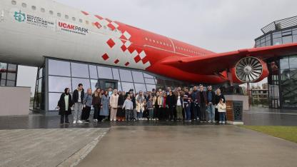 Özel öğrenciler, Uçak Park’ı ziyaret etti