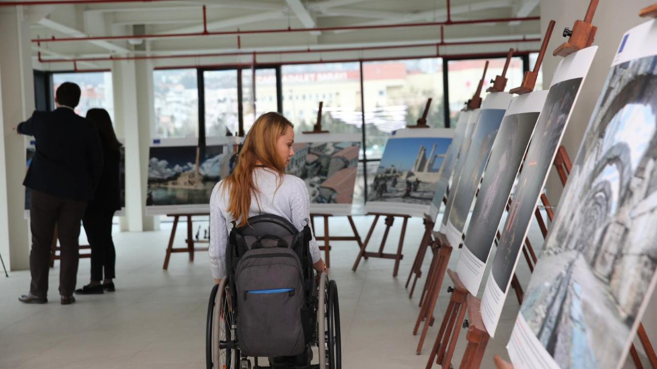 “Paylaştığımız Kültürel Miras&quot; fotoğraf sergisi Kocaeli’de ziyaretçilerle buluştu