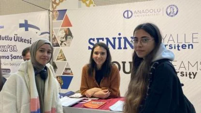 Anadolu Üniversitesi Kocaeli’nde öğrenci adaylarıyla buluştu