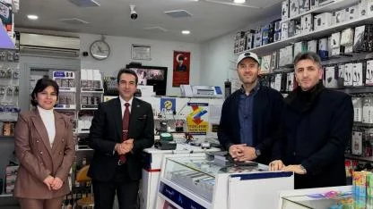 Başkan Bakar ve ekibi, Darıcalı esnaflarla buluşmayı sürdürüyor