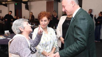 Başkan Büyükakın: “Büyüklerimiz, şehrimizin hazineleridir”