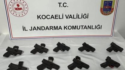 Darıca'da 10 Adet ruhsatsız tabanca ele geçirildi