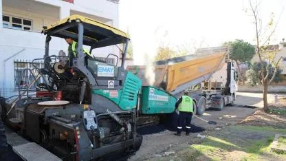 Topçular–İstasyon Caddesi arasında 90 sokakta yol çalışması yapılıyor