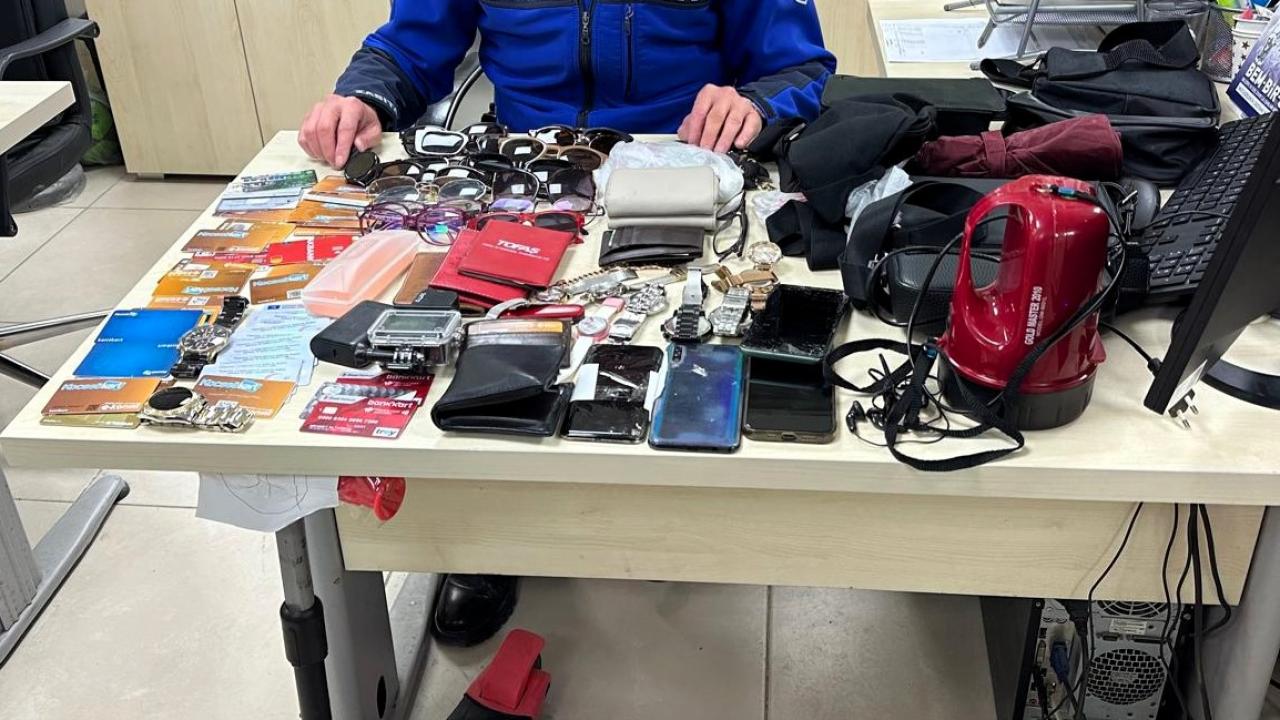 Unutulan eşyalar Büyükşehir Zabıtası ile güvende