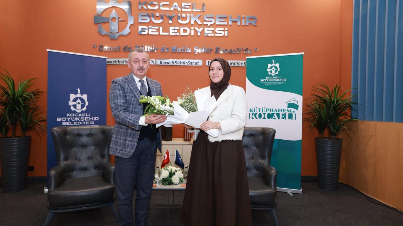 Başkan Büyükakın yeni yılı gençlerle karşıladı