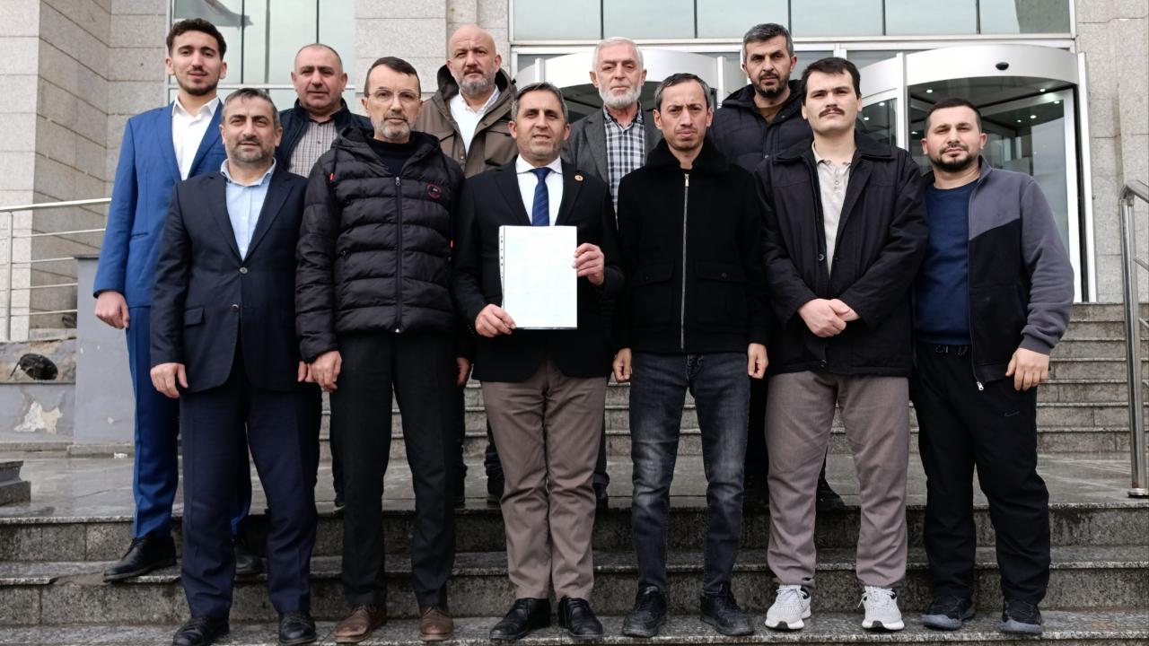 Başkan Celil Akbulut mazbatasını aldı