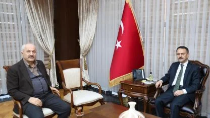 Başkan Zinnur Büyükgöz, Vali İlhami Aktaş'ı Gebze Makamında ziyaret etti
