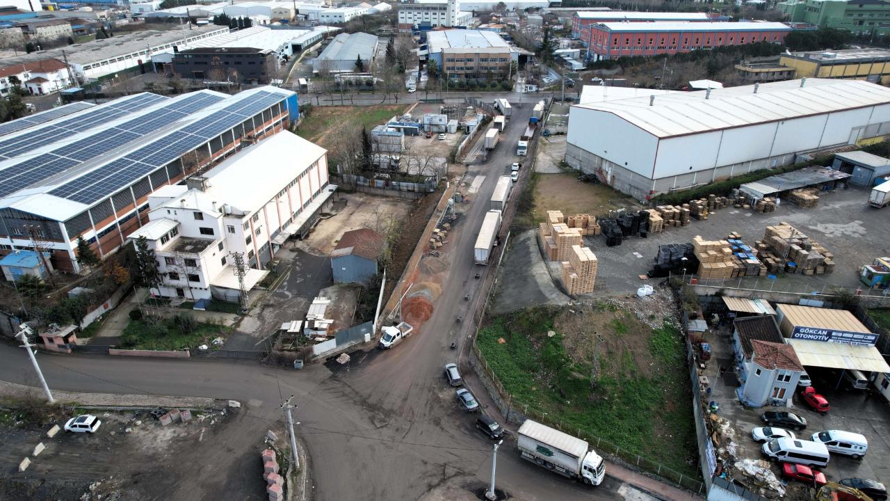 Bir neşter de Ahmet Penbegüllü Bulvarı’na