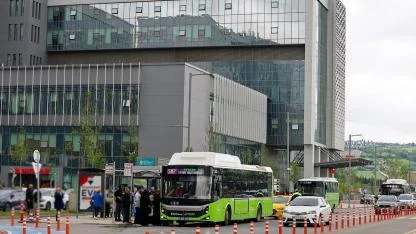 Büyükşehir, Şehir Hastanesi için ulaşım ağını genişletti