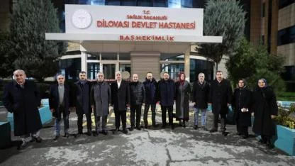 DİLOVASI YENİ YILA KAMU KURUMLARIYLA BİRLİKTE GİRDİ