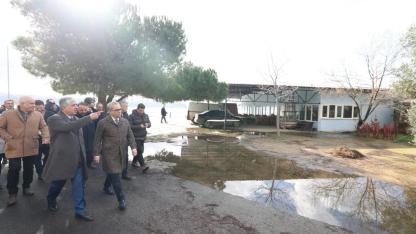 DİLOVASI’NDA PROJE TURU: GELECEĞE YATIRIMLAR YERİNDE İNCELENDİ