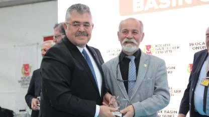 Gazetemiz Genel Yayın Yönetmeni Erol Polat’a Basın Onur Ödülü