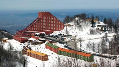 Kartepe'deki kayak otelinin ruhsatı iptal edildi
