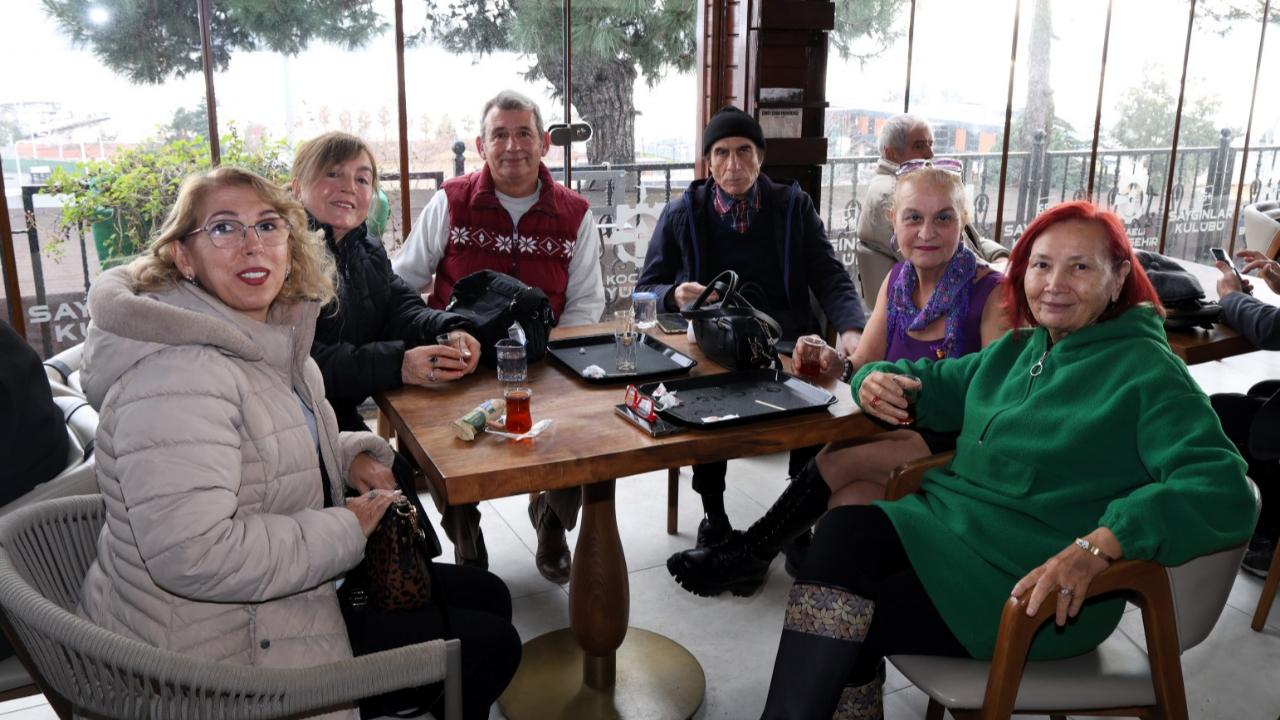 Saygınlar Kulübü’nde gülümseyen yüzler