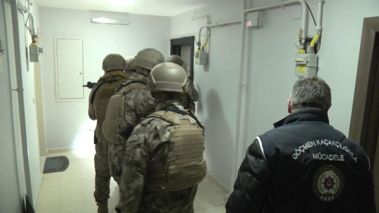 3 ilde göçmen kaçakçılığı operasyonu: 11 tutuklama