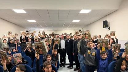 Baran Aydın’dan Öğrencilere kitap jesti