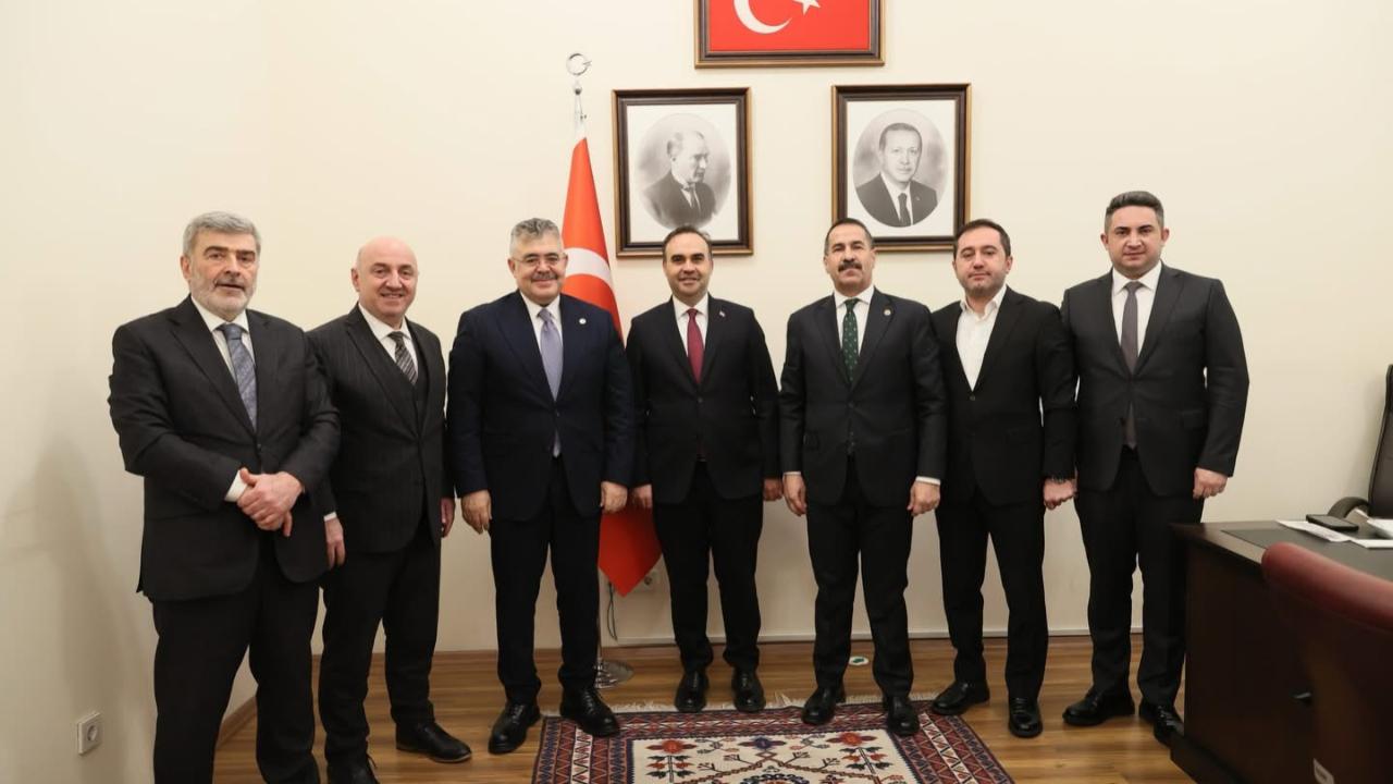 Başkan Bıyık, Ankara’dan Darıcalı gençlere müjdeyi paylaştı: Darıca’ya Milli Teknoloji Hamlesi!