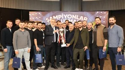 BAŞKAN BÜYÜKGÖZ ŞAMPİYONLARI AĞIRLADI