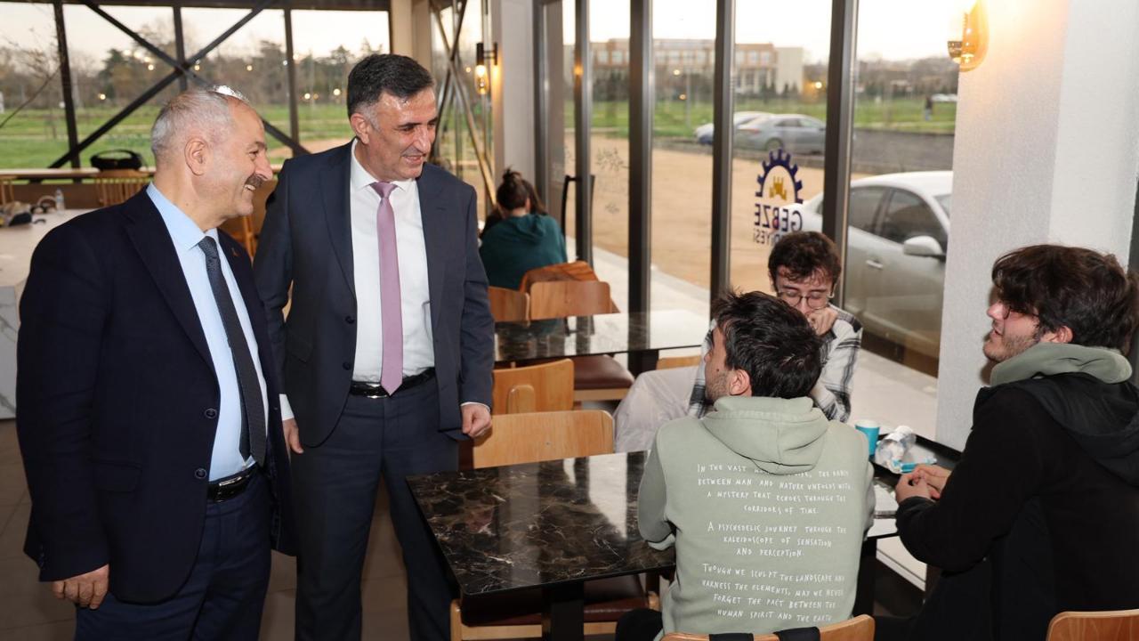 BAŞKAN BÜYÜKGÖZ’DEN GÜZİDE KAMPÜS ZİYARETİ