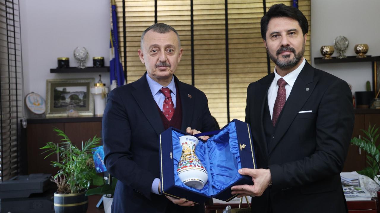 Büyükakın Balkanlar’da, soydaşlarla iftar sofrasında