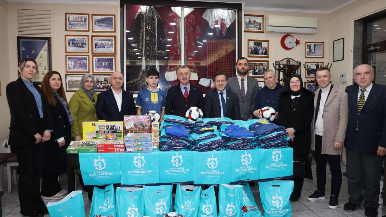 Büyükakın Balkanlar’da, soydaşlarla iftar sofrasında