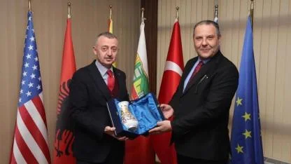 Büyükşehir, Kırçova ile kardeş şehir olacak