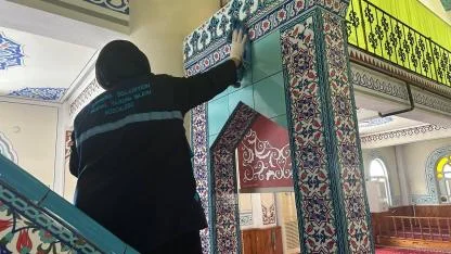 Çayırova’da camiler ve mezarlıklar Ramazan’a hazır