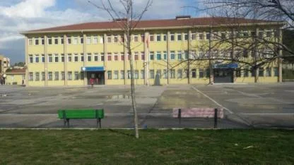 Dilovası’nda 24 kız öğrenciyi taciz eden öğretmen tutuklandı