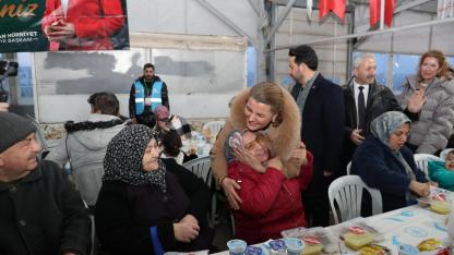 Fatma Başkan, halk iftarında Ayazmalılarla buluştu