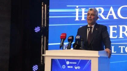 Gebze'de konuşan Bakan Bolat: 1.6 trilyon dolarlık bir ekonomiye doğru yükseleceğiz.