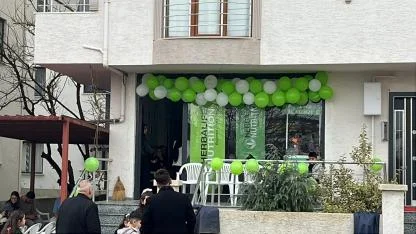 İki genç girişimci, Sırasöğütler’de Güzellik Merkezi açtı