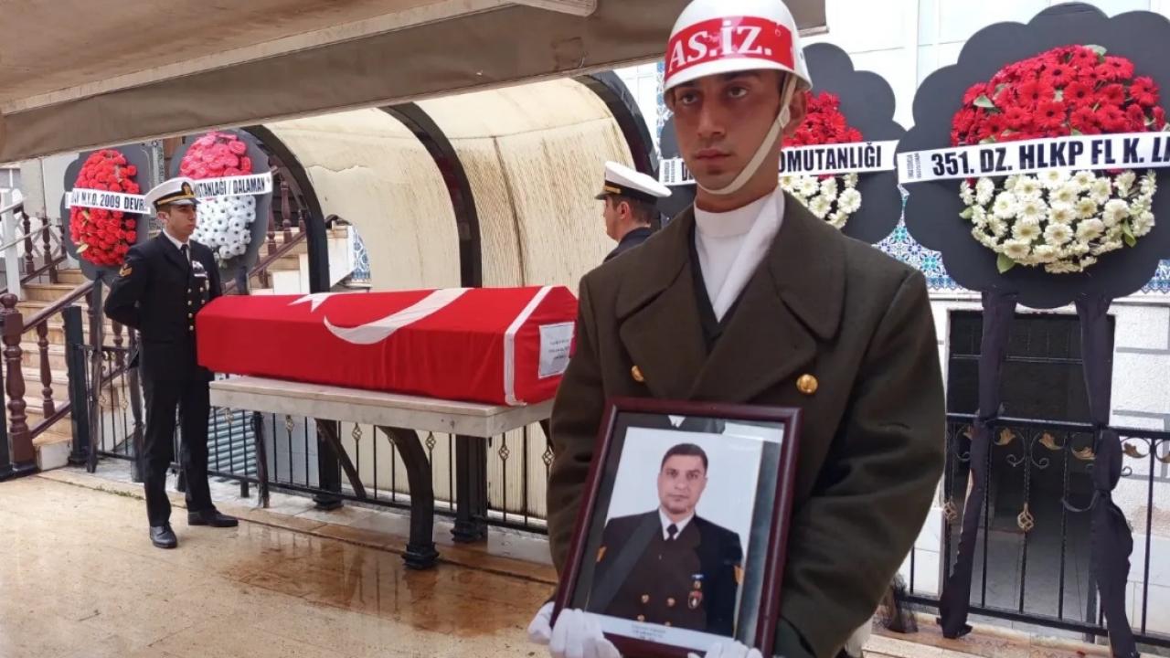 Kocaeli'de geçirdiği trafik kazasında hayatını kaybeden Astsubay toprağa verildi