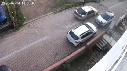 Otomobilin çarptığı özel gereksinimli çocuk yaralandı