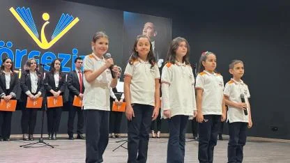 Özel Körfezim Eğitim Kurumları’ndan Vatan ve Bayrak Temalı Anlamlı Program