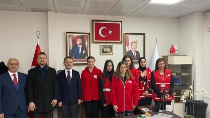 Vali Aktaş, Türk Kızılay Gebze Şubesini Ziyaret Etti