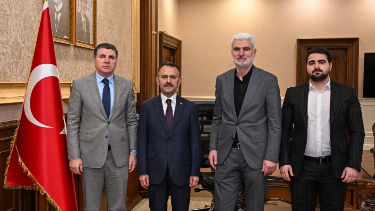 Yıldıztekin ailesinden Vali İlhami Aktaş’a Ziyaret