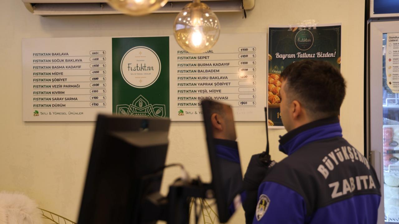 Büyükşehir Zabıtası huzurlu bir bayram için sahada