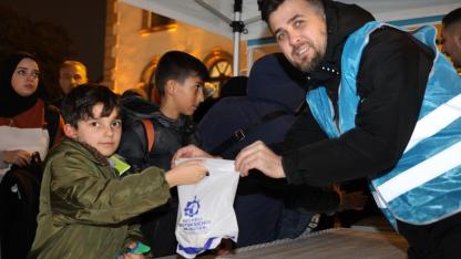 Büyükşehir’den kandil simidi ikramı