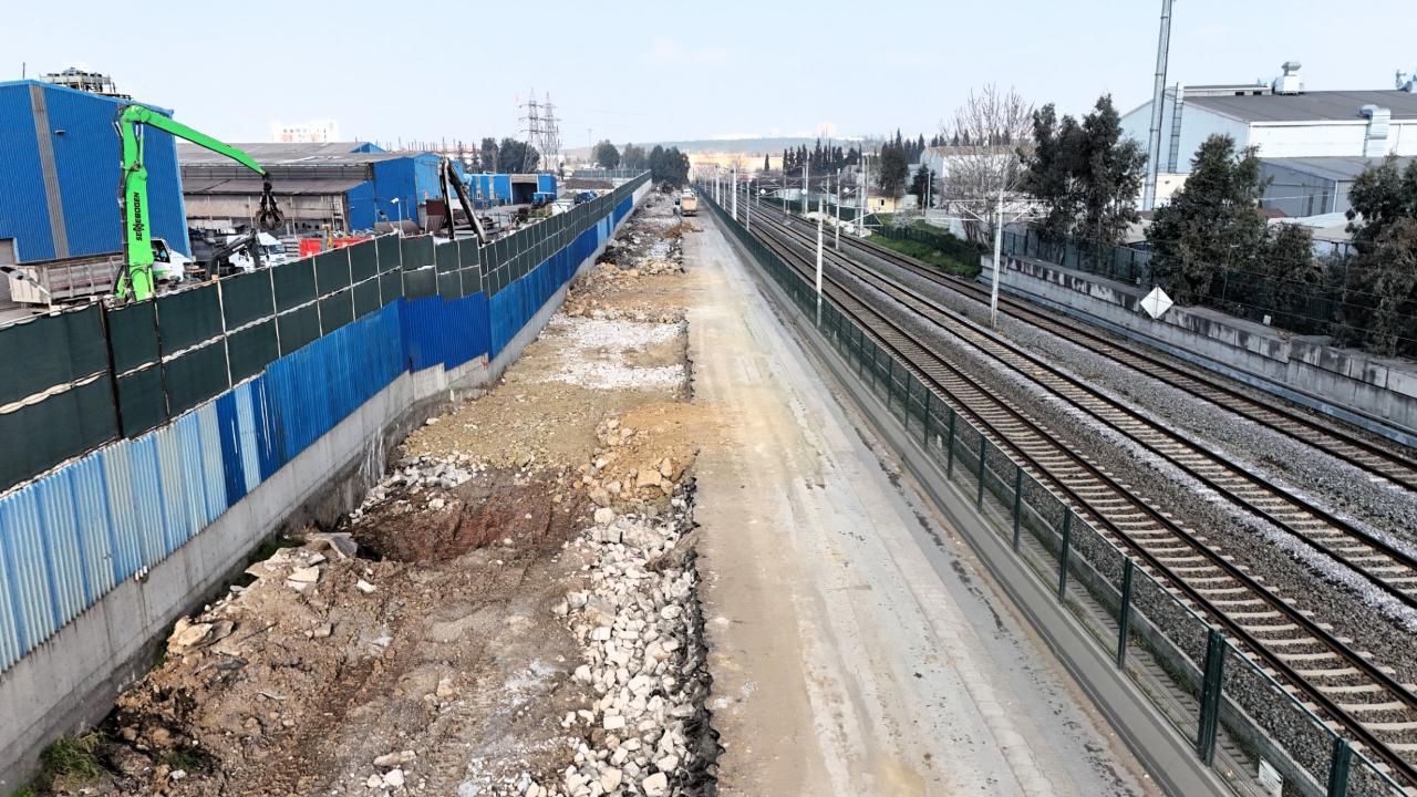 Darıca Dutluk Sokak’a Büyükşehir neşteri