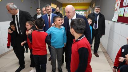 Darıca’da haftanın ilk dersi Başkan Bıyık’ın ziyaretiyle başlıyor