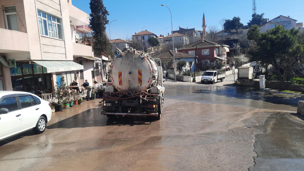 Dilovası Belediyesi’nden Sürekli Temizlik Mesaisi
