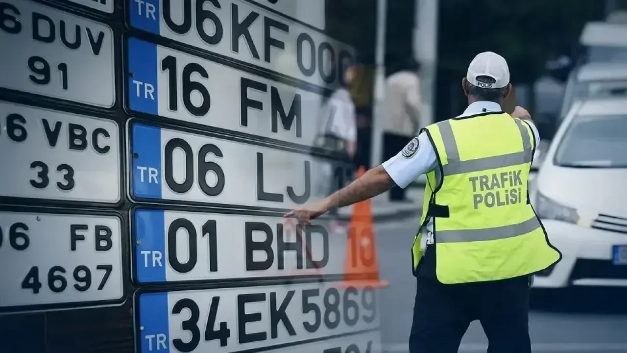 Emniyet Genel Müdürlüğü’nden APP plaka açıklaması
