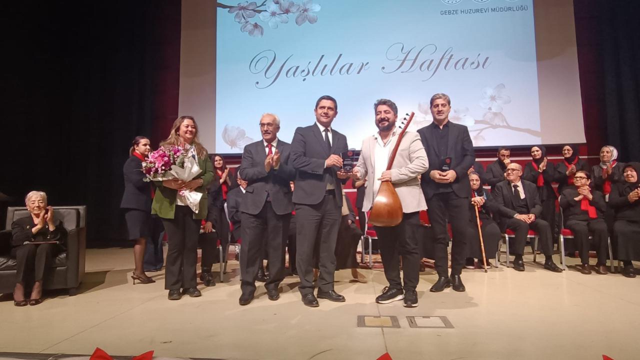 GTÜ’den Yaşlılara Saygı Haftası’nda Sanat ve Gönül Köprüsü