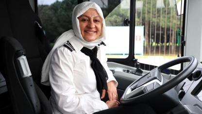 Güçlü Büyükşehir’e 3 bin 167 kadın imzası