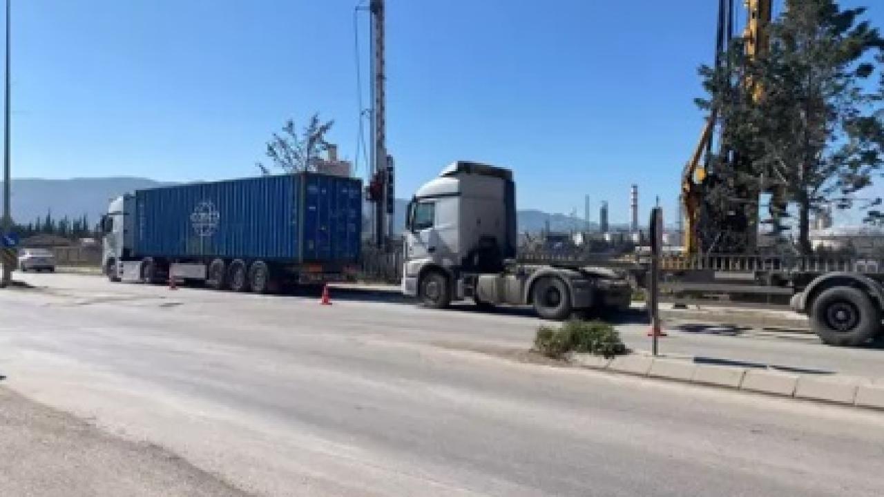 İki TIR’ın arasında sıkışıp öldü