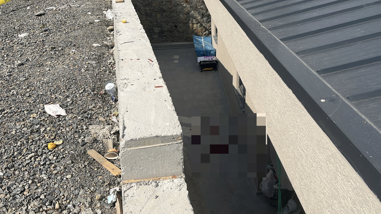 Sohbet ederken 4 metre aşağıdaki beton zemine düştü
